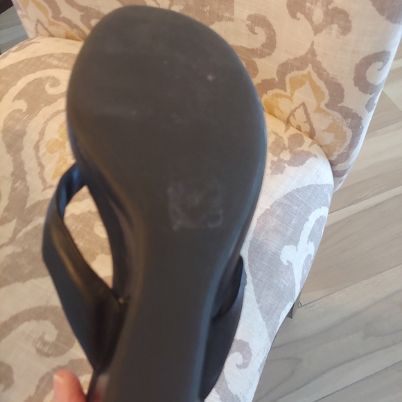 Almost new Also Black Sandels - Picture 4 of 5